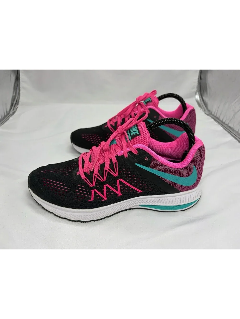 Nike Zoom Winflo 3 Womens Pink Black Running Shoes Size 9 831562-004
